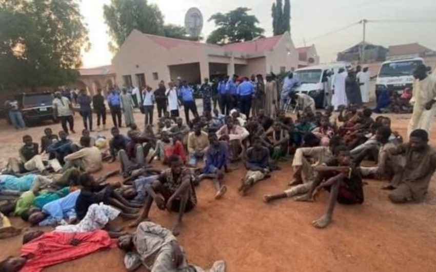В Нигерии полиция освободила более 180 человек, похищенных бандитами