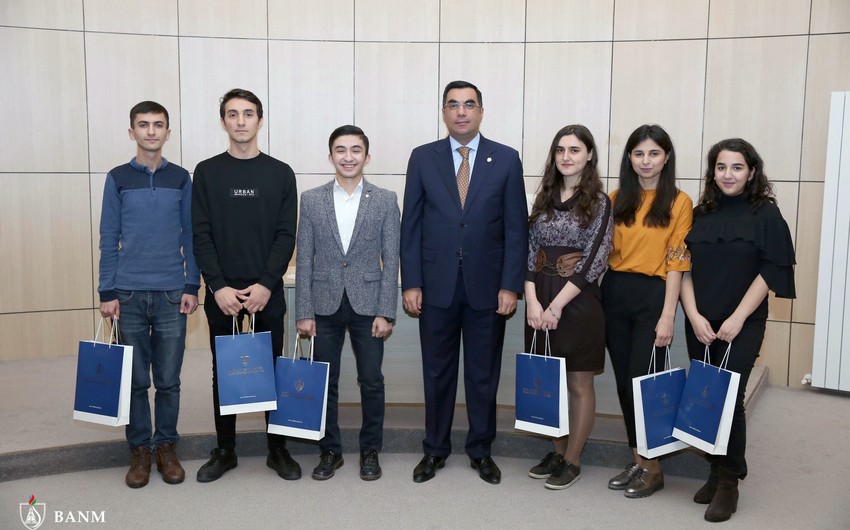 Baku Higher Oil School undergraduates go to study in Spain