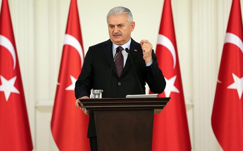 Türkiyənin baş naziri: Bu gün ən böyük zərurət Konstitusiyaya dəyişikliklər edilməsidir