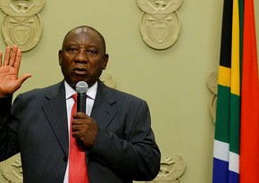 В ЮАР начался сбор подписей с требованием к президенту Рамапосе не уходить в отставку
