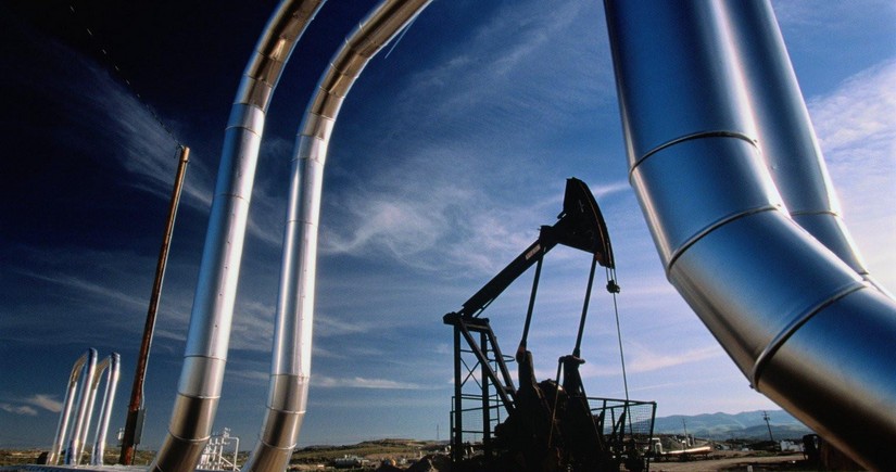 Цены на нефть выросли после удара Израиля по Ирану