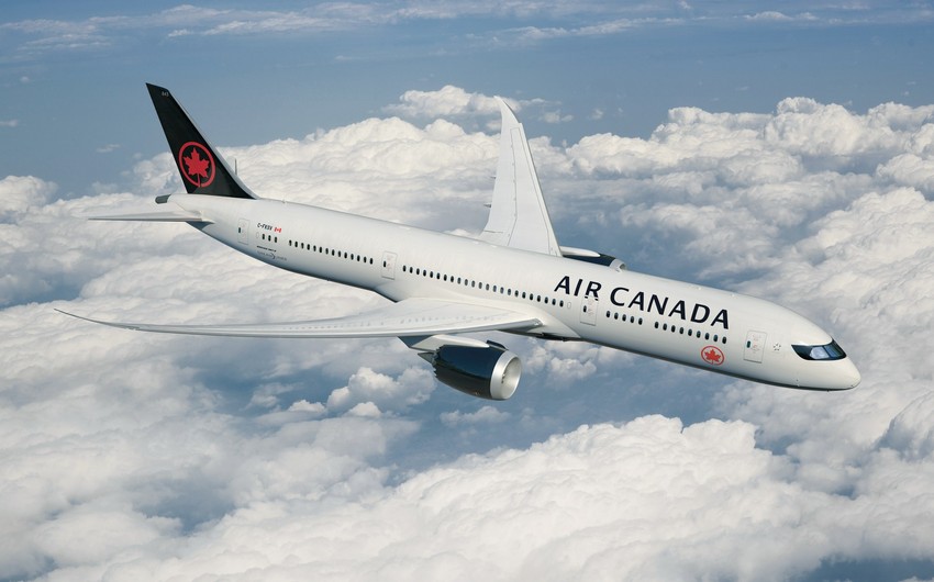 В Канаде три человека пострадали в самолёте из-за турбулентности