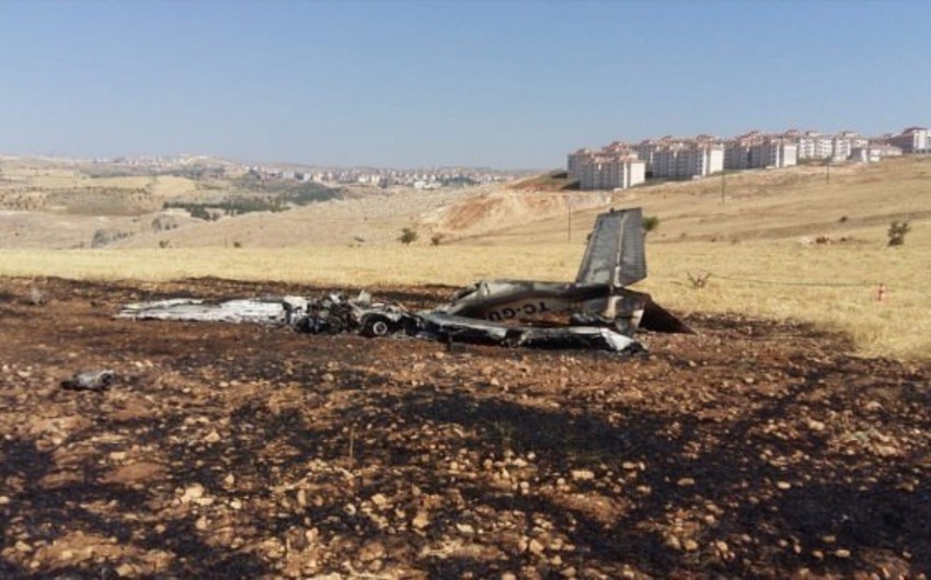 Training plane crashes in Turkey, pilot died