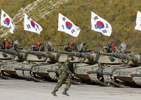 South Korean Army, Marine Corps conduct live-fire drills near border with North Korea