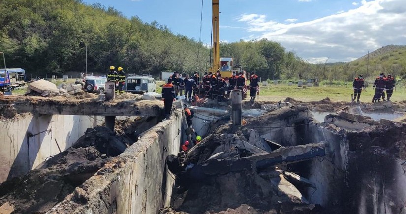Rescue operation at site of explosion near Khankandi over, bodies of 48 people extracted