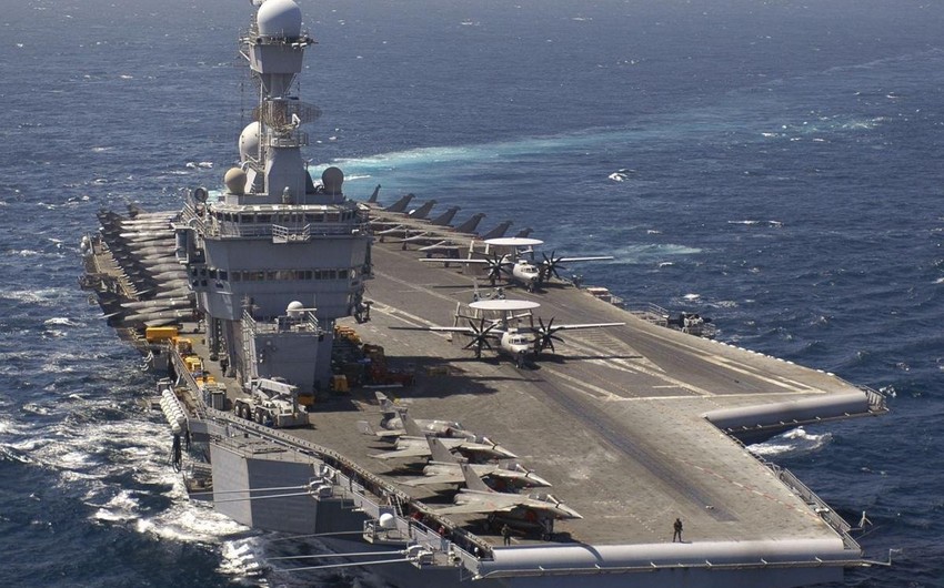 Франция направляет на Ближний Восток авианосец для борьбы с ИГ