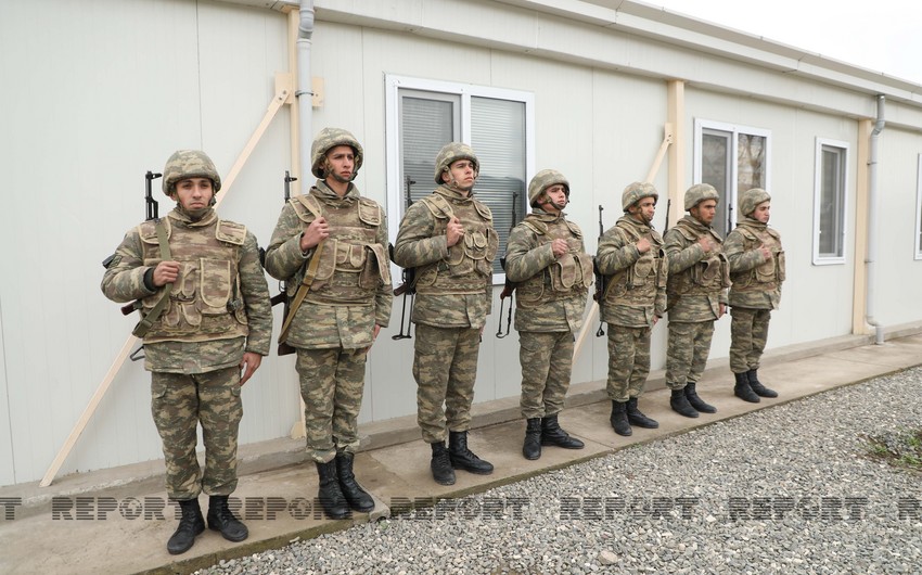 Солдаты армии-победительницы гордо несут службу в Агдаме