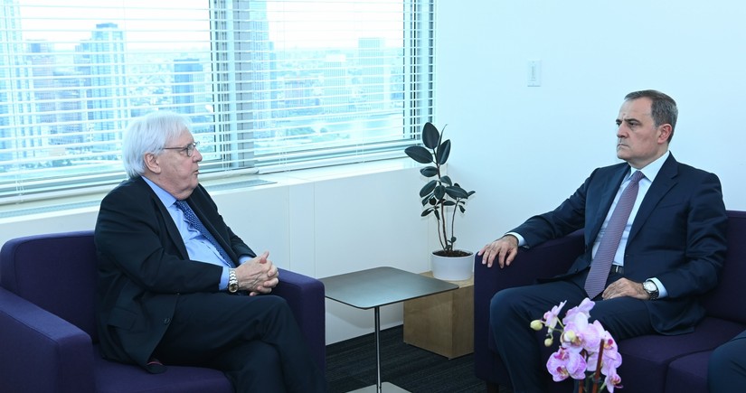 Ceyhun Bayramov BMT rəsmisini erməni sakinlərə humanitar dəstək barədə məlumatlandırıb