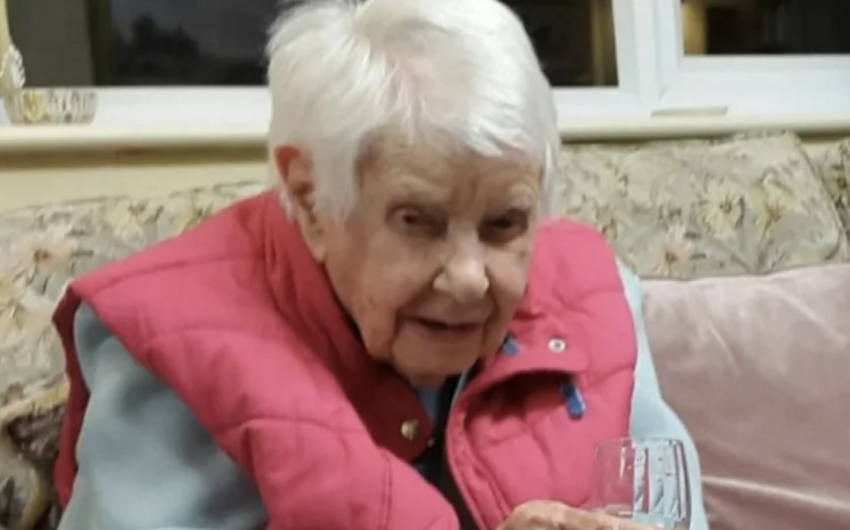 Умерла старейшая жительница Великобритании