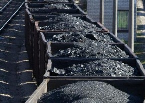 China sharply increases coal imports