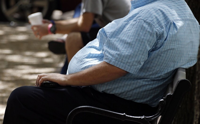 Overweight people possess better mental health