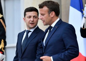 Ukrainian and French Presidents talk over phone 