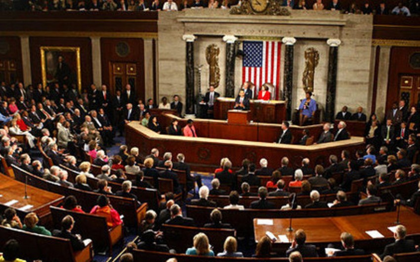 Палата представителей Конгресса США одобрила военные расходы в 2015 году на $585 млрд.