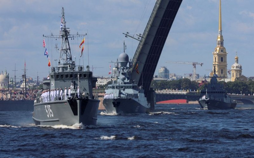 Белый дом не видит угрозы в визите российских кораблей в порт Гаваны