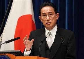 Премьер Японии посетит Италию и Великобританию