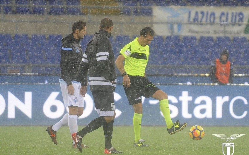 Latsio  Udineze oyunu güclü yağış səbəbindən təxirə salınıb