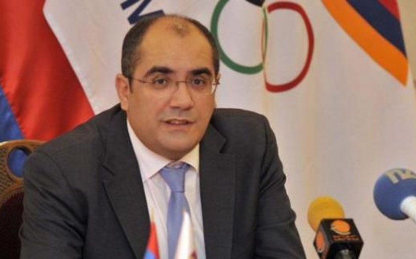 Acting minister of sports of Armenia steps down as a token of support for protests