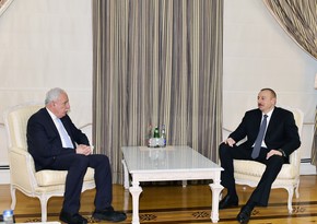 President Ilham Aliyev receives Palestinian foreign minister - UPDATED