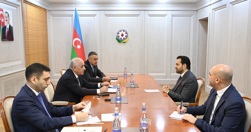 Azerbaijan's PM meets with Muslim Elders Council's Secretary General