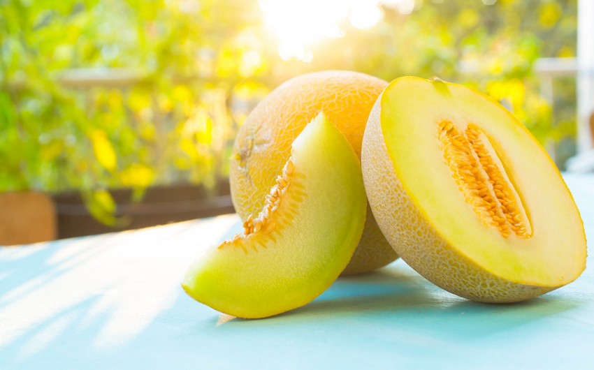 Azerbaijan resumes melon imports from China