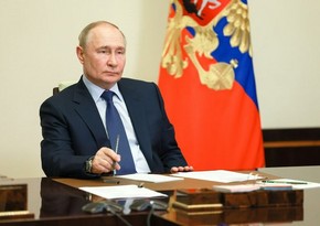 Путин проводит совещание с членами правительства 