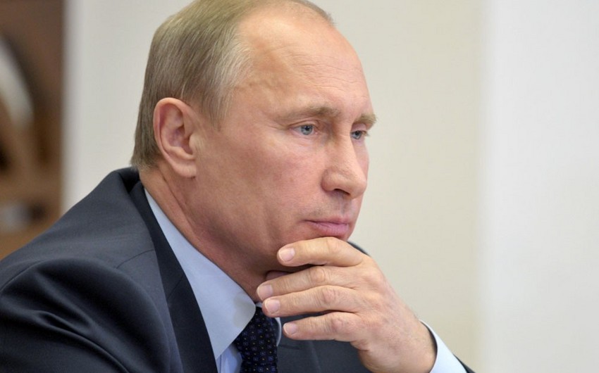 Rusiya prezidenti Vladimir Putin Sergey İvanovun istefaya göndərilməsini şərh edib
