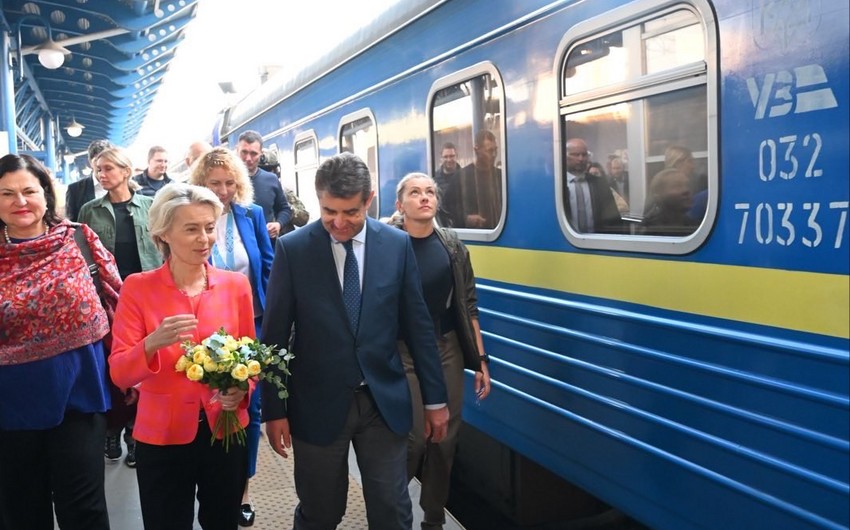 EC chief arrives in Kyiv