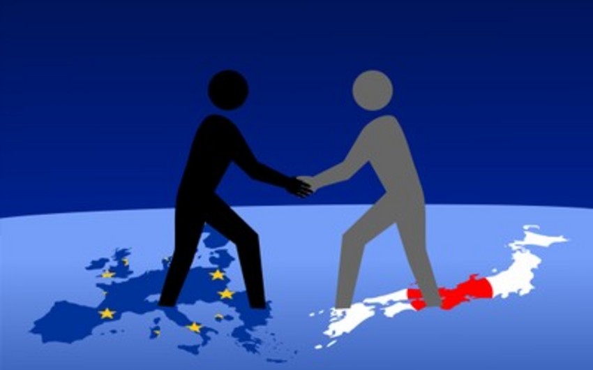 Япония и ЕС договорились провести совместный саммит в конце мая