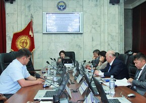 ЦИК Кыргызстана аккредитовал на выборы 435 международных наблюдателей