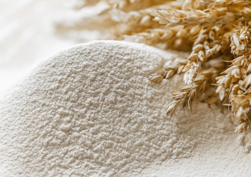 Азербайджан закупил 130 тонн пшеничной муки из Кузбасса