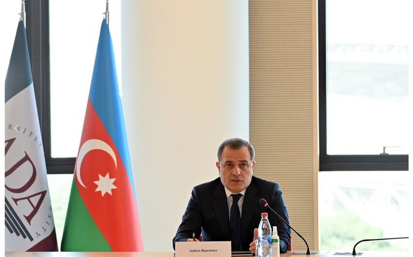 Джейхун Байрамов встретился с главами дипмиссий стран ЕС в Азербайджане