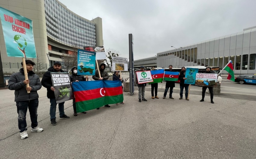 Diaspora activists hold protest rally in Vienna against Armenian ecoterror