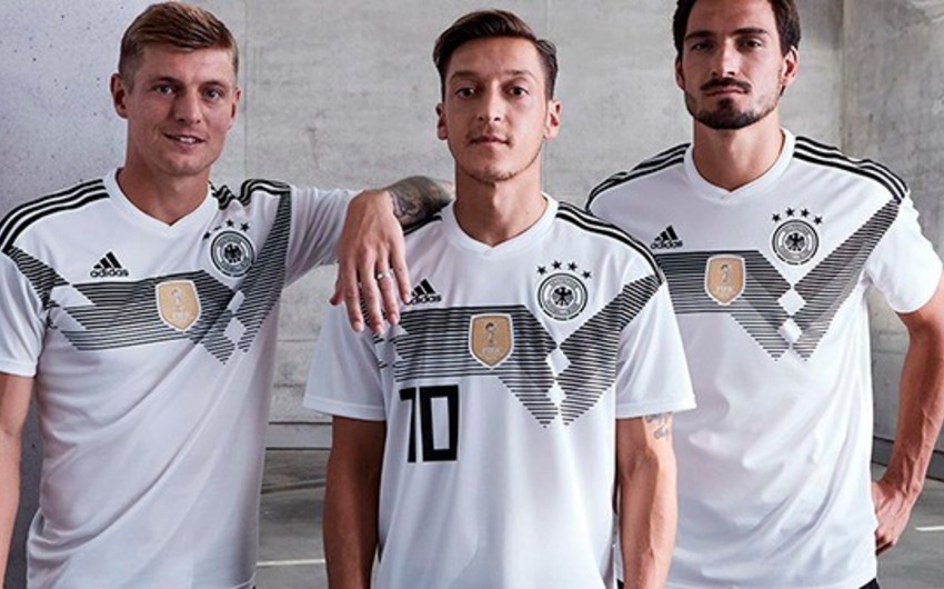 Almaniya milli komandasının dünya çempionatı üçün yekun heyəti açıqlanıb