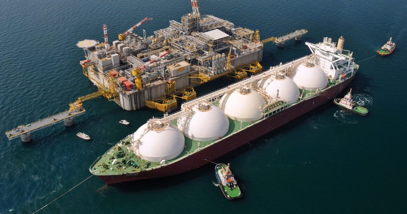 Turkish parliament passes bill on LNG sales as part of gas hub project