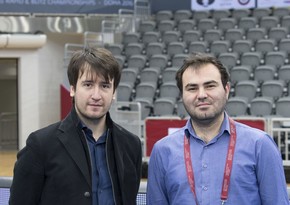 Тур чемпионов: Мамедъяров и Раджабов прошли в 1/4 финала