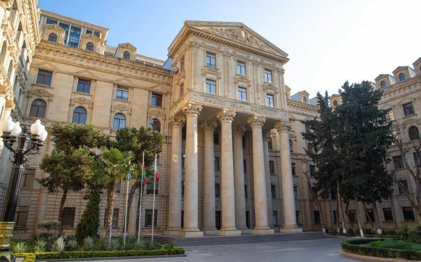 Azerbaijani MFA congratulates Romania 