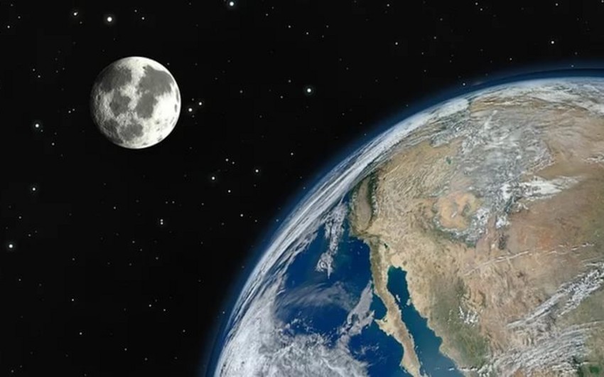 SpaceX намерена организовать туристический полет вокруг Луны в 2018 году