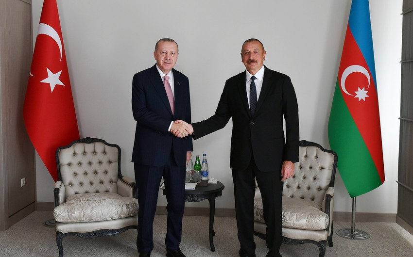 Erdogan makes phone call to Ilham Aliyev over Remembrance Day
