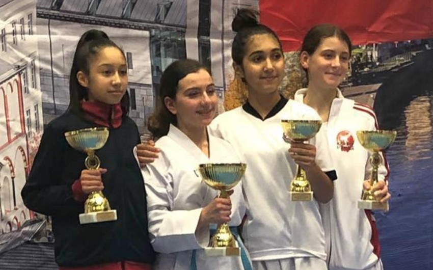Azərbaycan karateçiləri beynəlxalq turnirdə iki medal qazanıblar