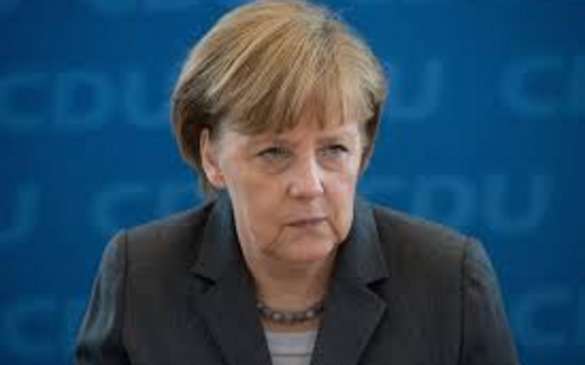 Angela Merkel miqrant böhranının həllində Türkiyənin rolunu qeyd edib
