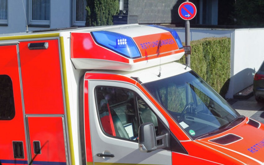 В Германии перевернулся автобус с детьми, один человек погиб