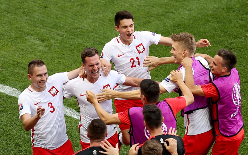 ​Футболисты сборной Польши одержали победу над командой Северной Ирландии