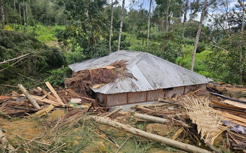 Papua-Yeni Qvineyada torpaq sürüşməsi nəticəsində 670-dən çox insan ölüb