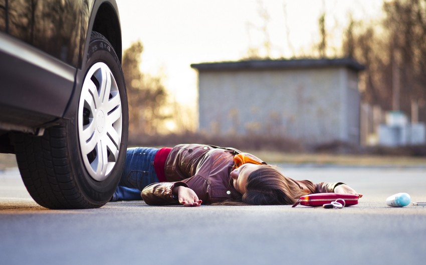 В столице 38-летнюю женщину сбил автомобиль