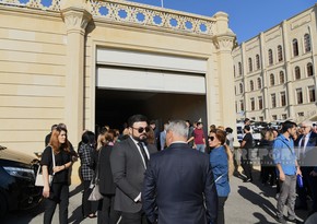 Qənirə Paşayeva ilə vida mərasimi keçirilir