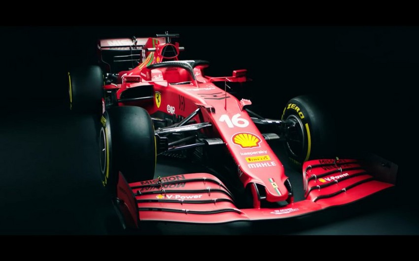 Ferrari yeni avtomobilini təqdim etdi