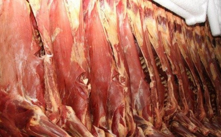 Azerbaijan suspends export of meat