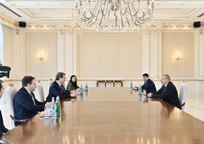 Ilham Aliyev receives delegation led by American Jewish Committee CEO