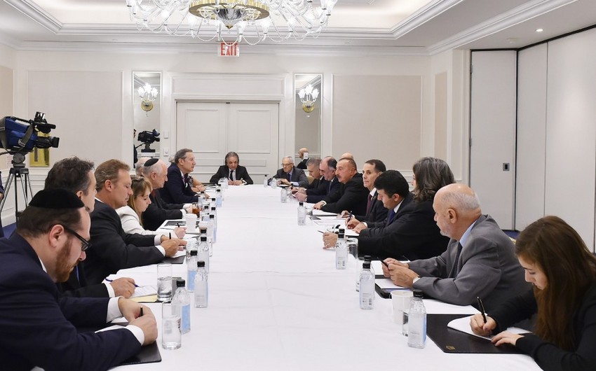 President Ilham Aliyev met with representatives of American Jewish organizations