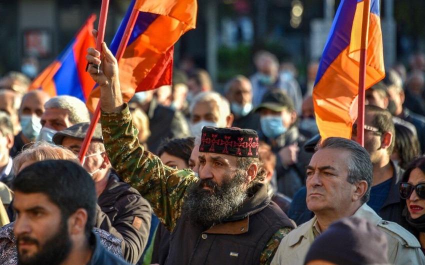 В Ереване снова начались акции протеста с требованием отставки Пашиняна